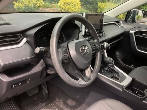 Certified 2024 Toyota RAV4 XLE AWD/4WD image 10