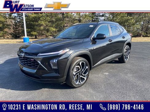 Certified 2025 Chevrolet Trax RS image 1