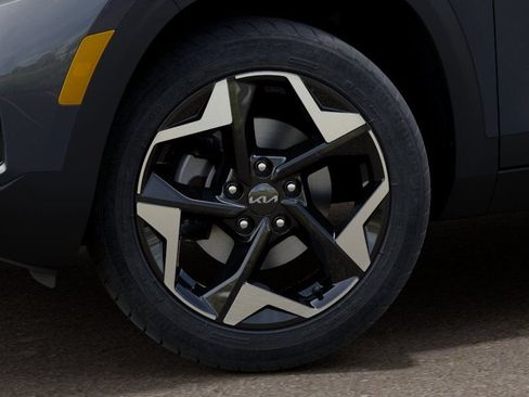 New 2026 Kia Seltos EX FWD image 9