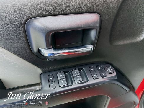 Used 2018 Chevrolet Silverado 1500 Custom w/ Custom Value Package image 21