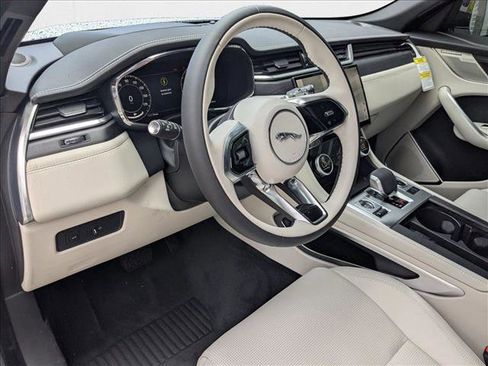 New 2026 Jaguar F-PACE R-Dynamic S image 3