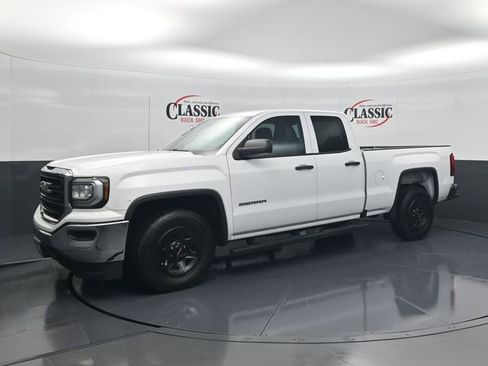 Used 2019 GMC Sierra 1500 Limited w/ Sierra Convenience Package image 3