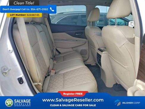 Used 2019 Nissan Murano Platinum w/ Cargo Package image 15