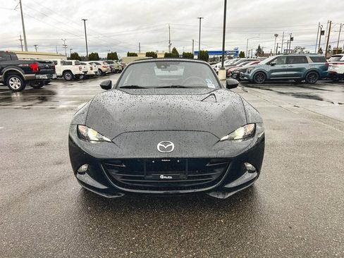 Used 2020 MAZDA MX-5 Miata Sport image 4