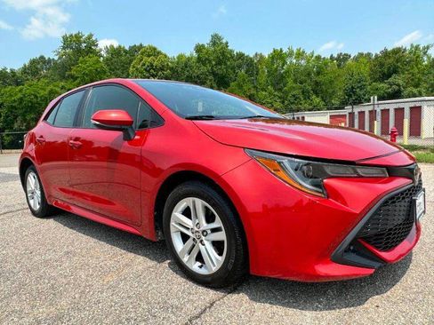 Used 2019 Toyota Corolla SE w/ SE Option Package FWD image 2