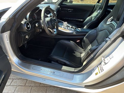 Used 2016 Mercedes-Benz AMG GT S image 15