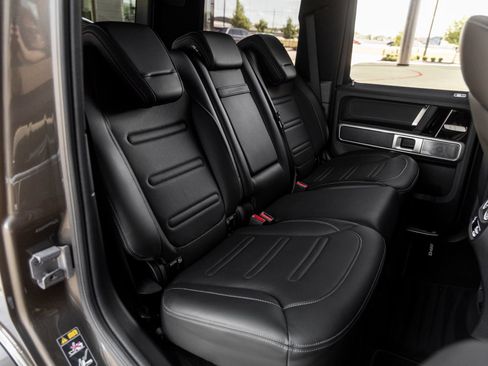 Used 2025 Mercedes-Benz G 550 image 45