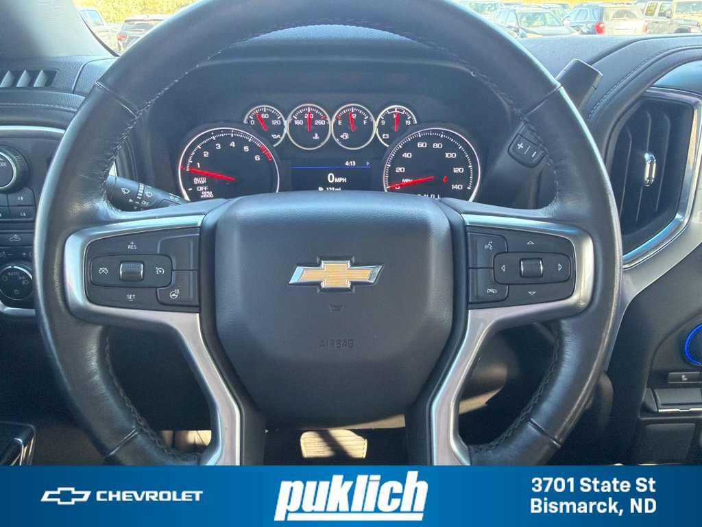 Used 2022 Chevrolet Silverado 1500 LT AWD/4WD image 6