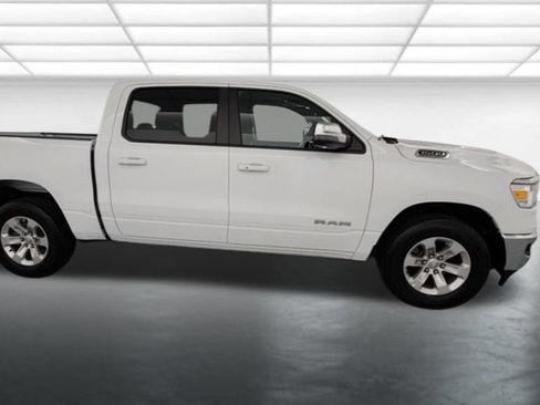 Used 2023 RAM 1500 Laramie AWD/4WD image 9