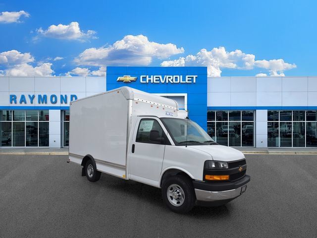 New 2026 Chevrolet Express 3500 w/ Power Convenience Package RWD image 11