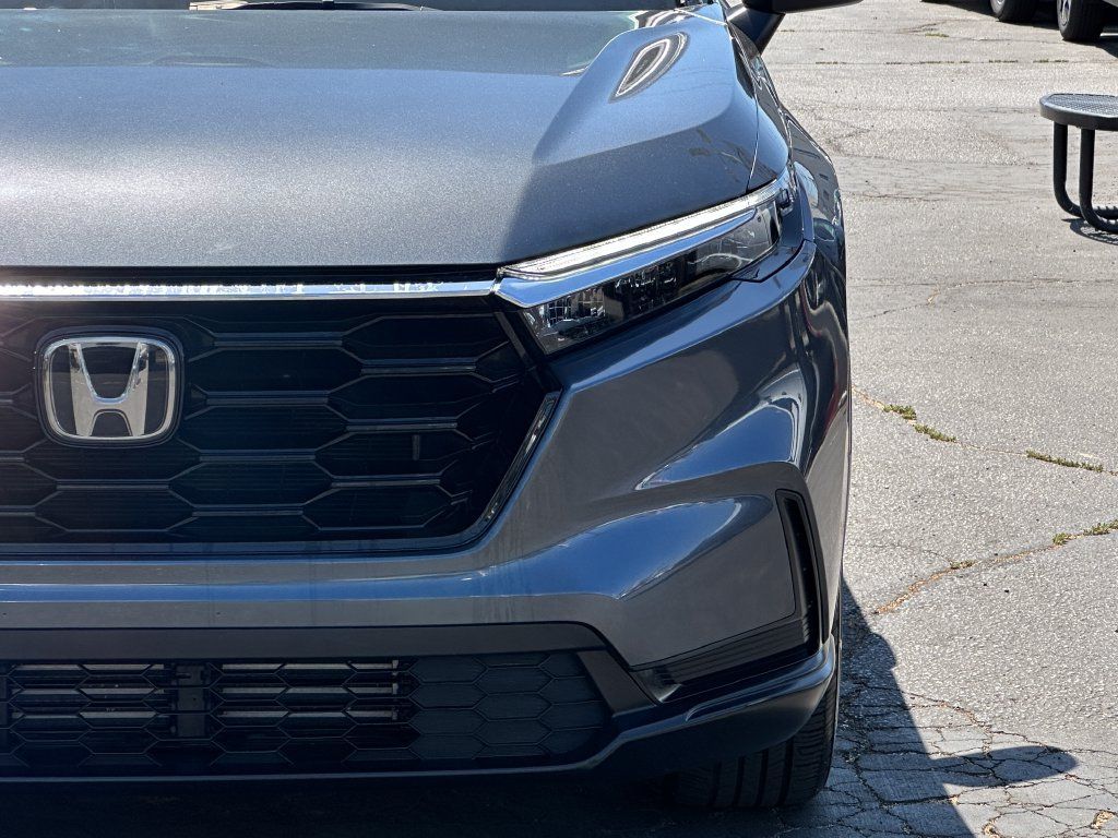 Used 2023 Honda CR-V EX image 13