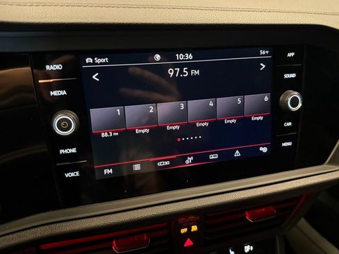 Used 2024 Volkswagen Jetta GLI 40th Anniversary Edition image 12