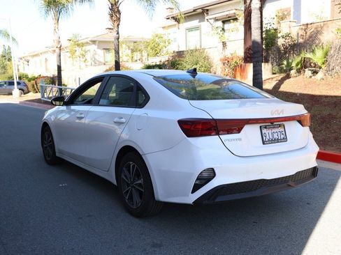 Used 2023 Kia Forte LXS image 6