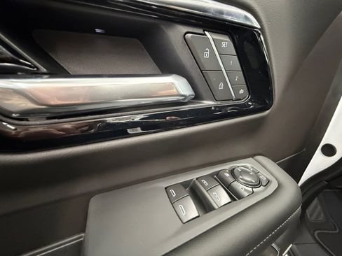 New 2026 Chevrolet Suburban LT w/ Comfort Package image 24