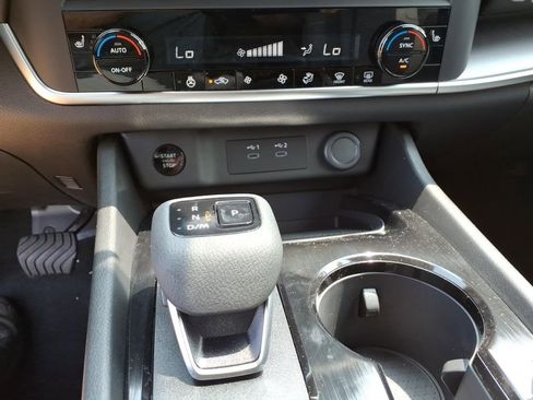 New 2026 Nissan Rogue SV FWD image 19