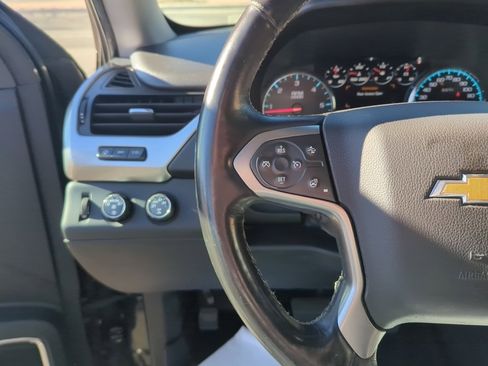 Used 2016 Chevrolet Suburban LTZ image 17