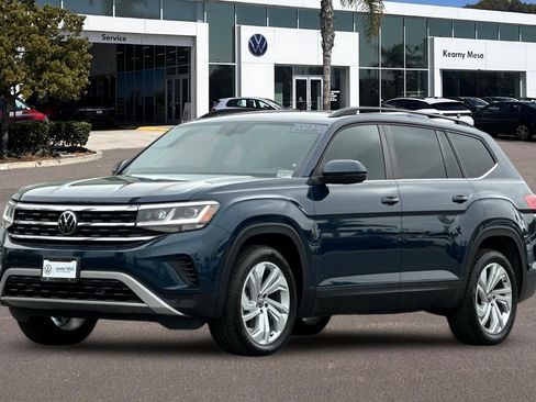 Used 2023 Volkswagen Atlas SE w/ Panoramic Sunroof Package FWD image 8