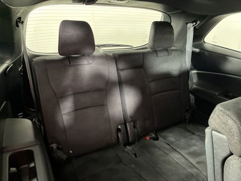 Used 2022 Honda Pilot Sport image 13