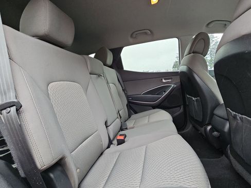 Used 2018 Hyundai Santa Fe Sport image 27