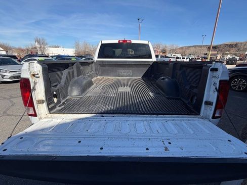 Used 2015 RAM 2500 Tradesman w/ Chrome Appearance Group image 20