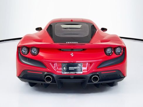 Certified 2020 Ferrari F8 Tributo RWD image 6