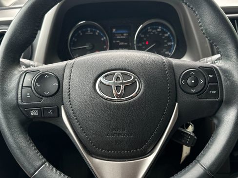 Used 2016 Toyota RAV4 XLE AWD/4WD image 21