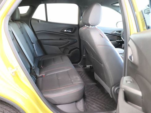 Used 2024 Chevrolet Trax RS w/ Driver Confidence Package FWD image 18
