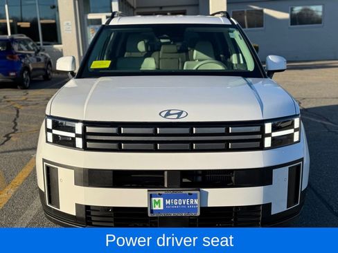 Used 2025 Hyundai Santa Fe SEL image 9