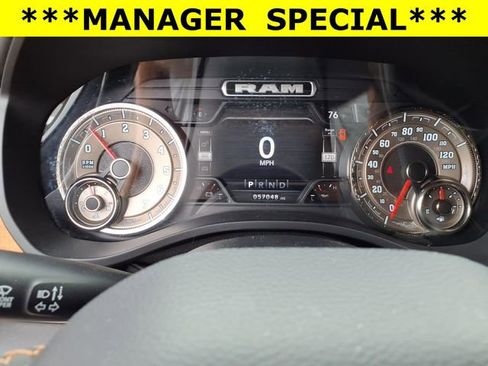 Used 2022 RAM 1500 Limited w/ Body Color Bumper Group AWD/4WD image 24