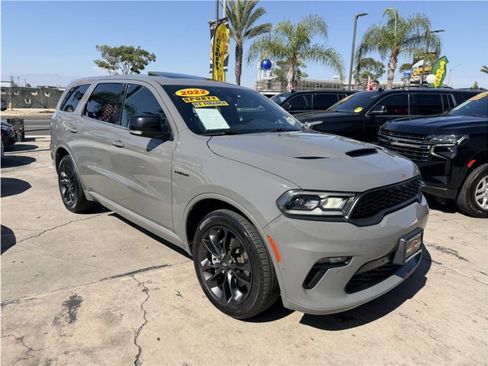 Used 2022 Dodge Durango R/T w/ Blacktop Package AWD/4WD image 8