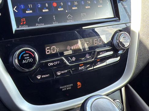 Used 2015 Nissan Murano Platinum w/ Platinum Technology Package image 14