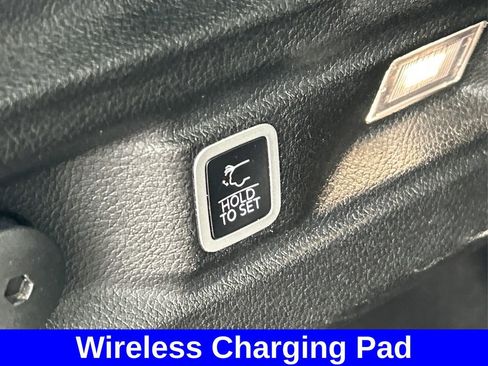 Certified 2023 Jeep Grand Cherokee L Laredo image 14