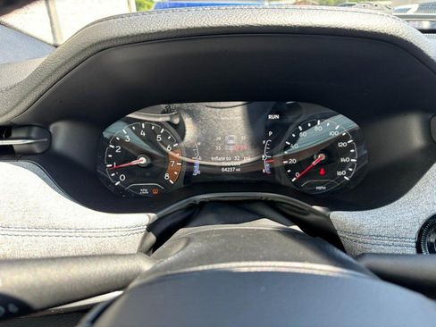 Used 2024 Jeep Compass Latitude AWD/4WD image 23