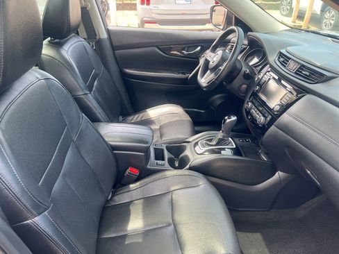 Used 2020 Nissan Rogue SL w/ Premium Package AWD/4WD image 21