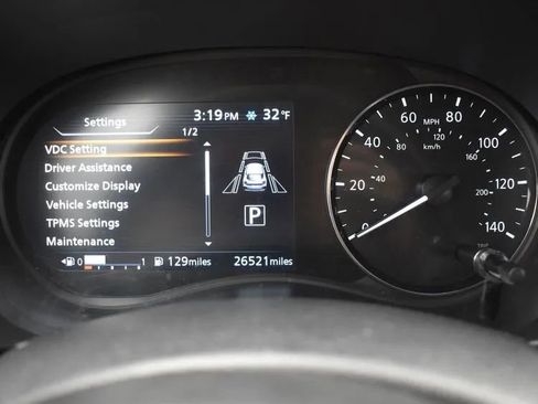 Used 2024 Nissan Kicks SV image 27