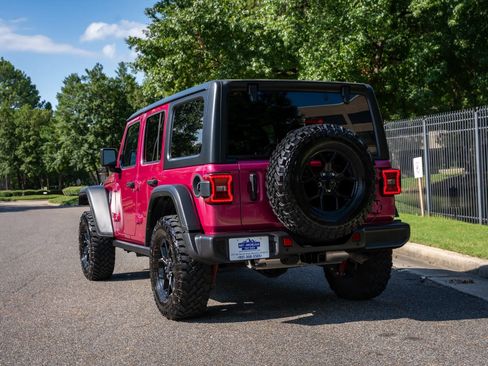 Used 2024 Jeep Wrangler Unlimited Sport AWD/4WD image 7
