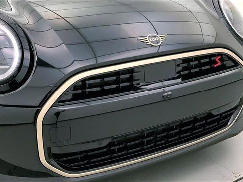 Used 2025 MINI Cooper S image 29