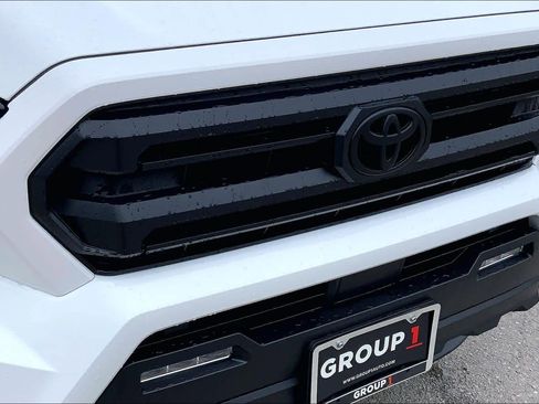 Used 2026 Toyota Tacoma SR5 image 29