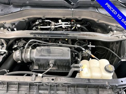 Used 2023 Ford Explorer ST-Line w/ Class IV Trailer Tow Package image 13