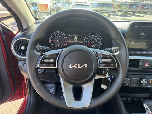 Certified 2024 Kia Forte LXS w/ LXS Technology Package image 23
