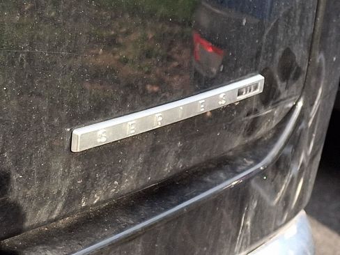 Used 2022 Jeep Wagoneer Series III w/ Premium Group I image 30