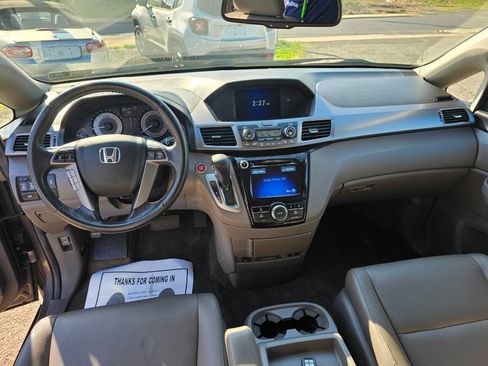 Used 2014 Honda Odyssey EX-L image 12