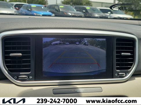 Certified 2022 Kia Sportage Nightfall Edition FWD image 27