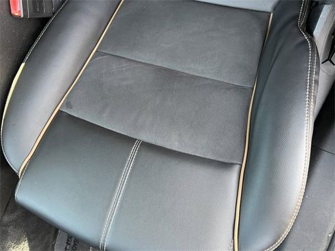 Used 2014 Chevrolet Impala LT image 10