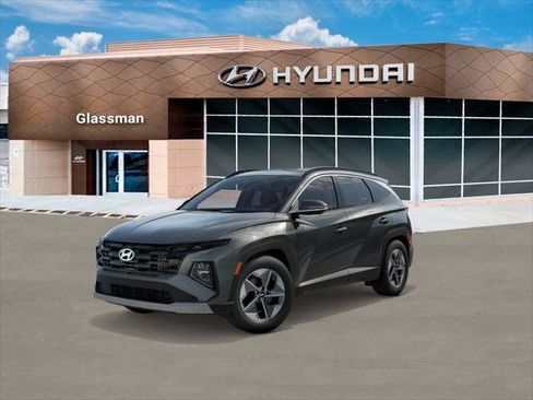 New 2025 Hyundai Tucson SEL image 1