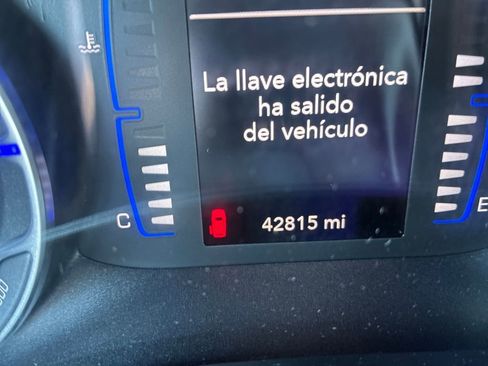 Used 2020 Chrysler Voyager LX w/ Cold Weather Group image 10