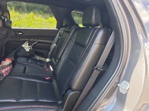 Used 2024 Dodge Durango GT RWD image 8
