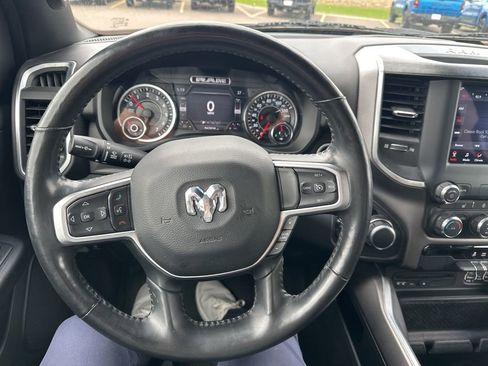 Used 2019 RAM 1500 Big Horn AWD/4WD image 9