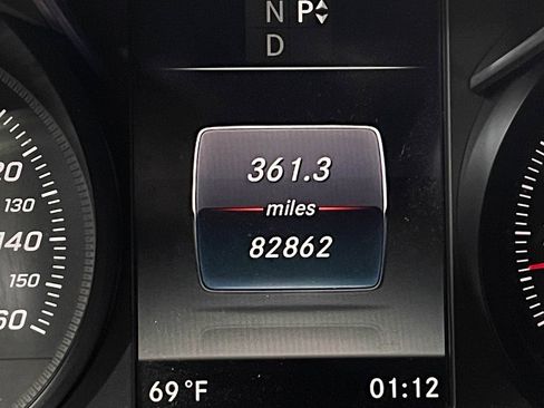 Used 2019 Mercedes-Benz GLC 300 4MATIC w/ AMG Line image 20