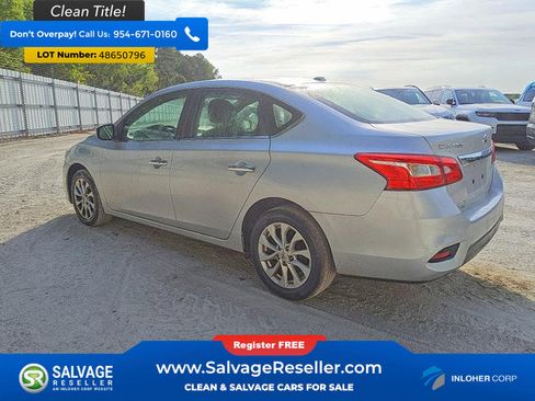 Used 2019 Nissan Sentra SV image 3